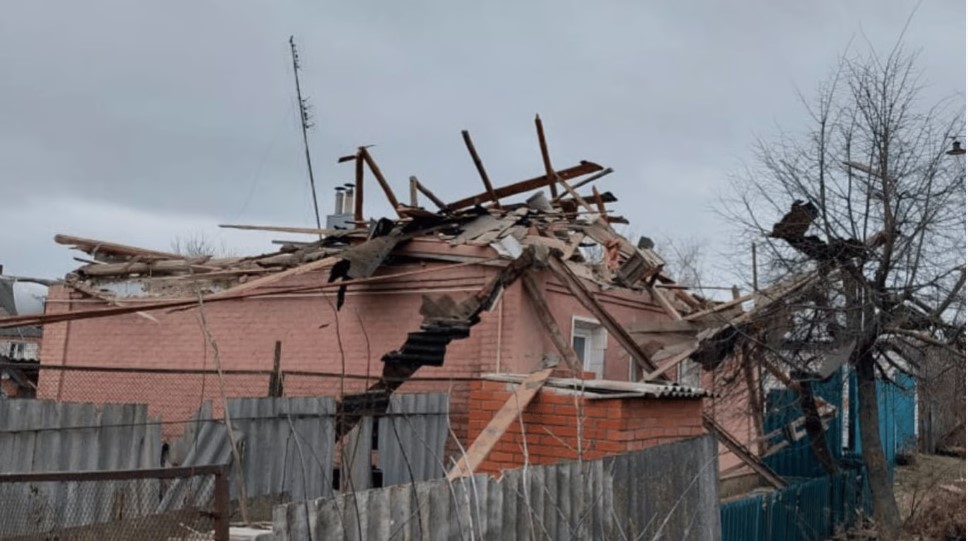 Росіяни скинули понад 20 авіабомб на Вовчанську громаду на Харківщині, — ОВА