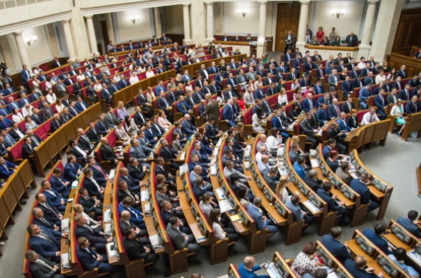 У ВРУ розглядають питання впровадження трудової військової повинності