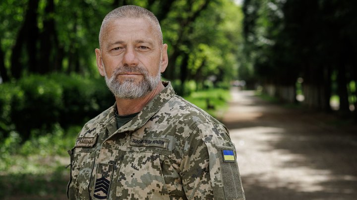 “Я мушу воювати, бо треба буде на себе дивитися в дзеркало”: історія бійця 128 бригади Василя з позивним “Вуйко”